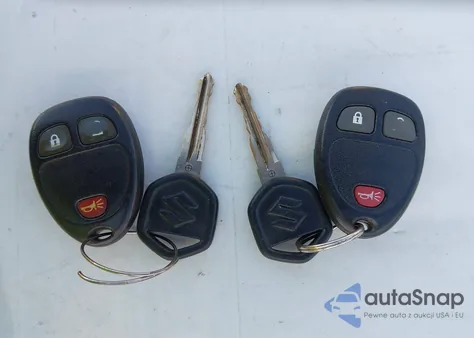 2008 Suzuki Xl7 Luxury из США, поврежденный, VIN 2S3DA417286122610